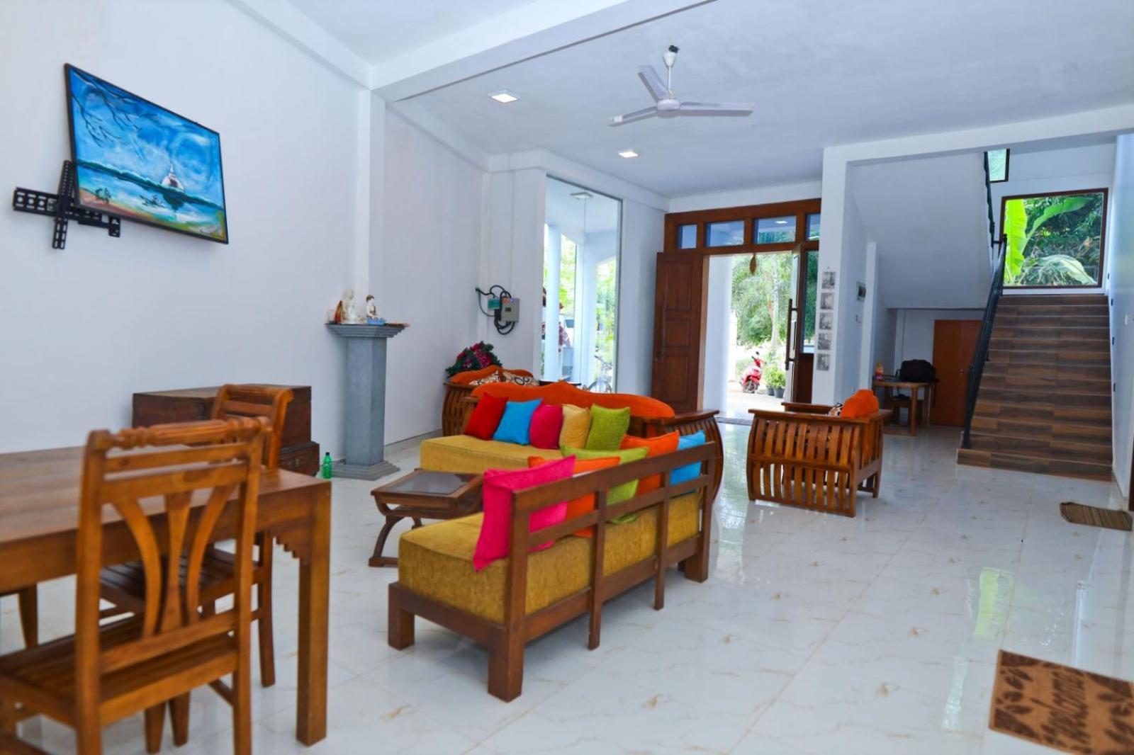 Thinaya Lake Resort Anuradhapura Bagian luar foto