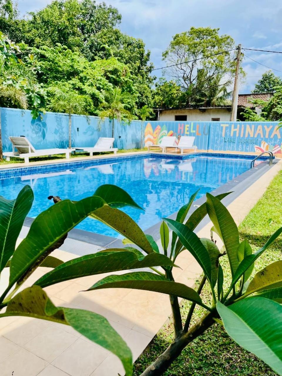 Thinaya Lake Resort Anuradhapura Bagian luar foto
